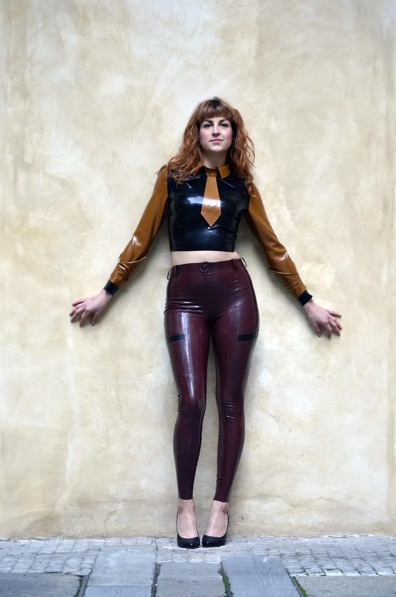 "Booty" Latex Push-up Leggings with Pockets & Front Zipper