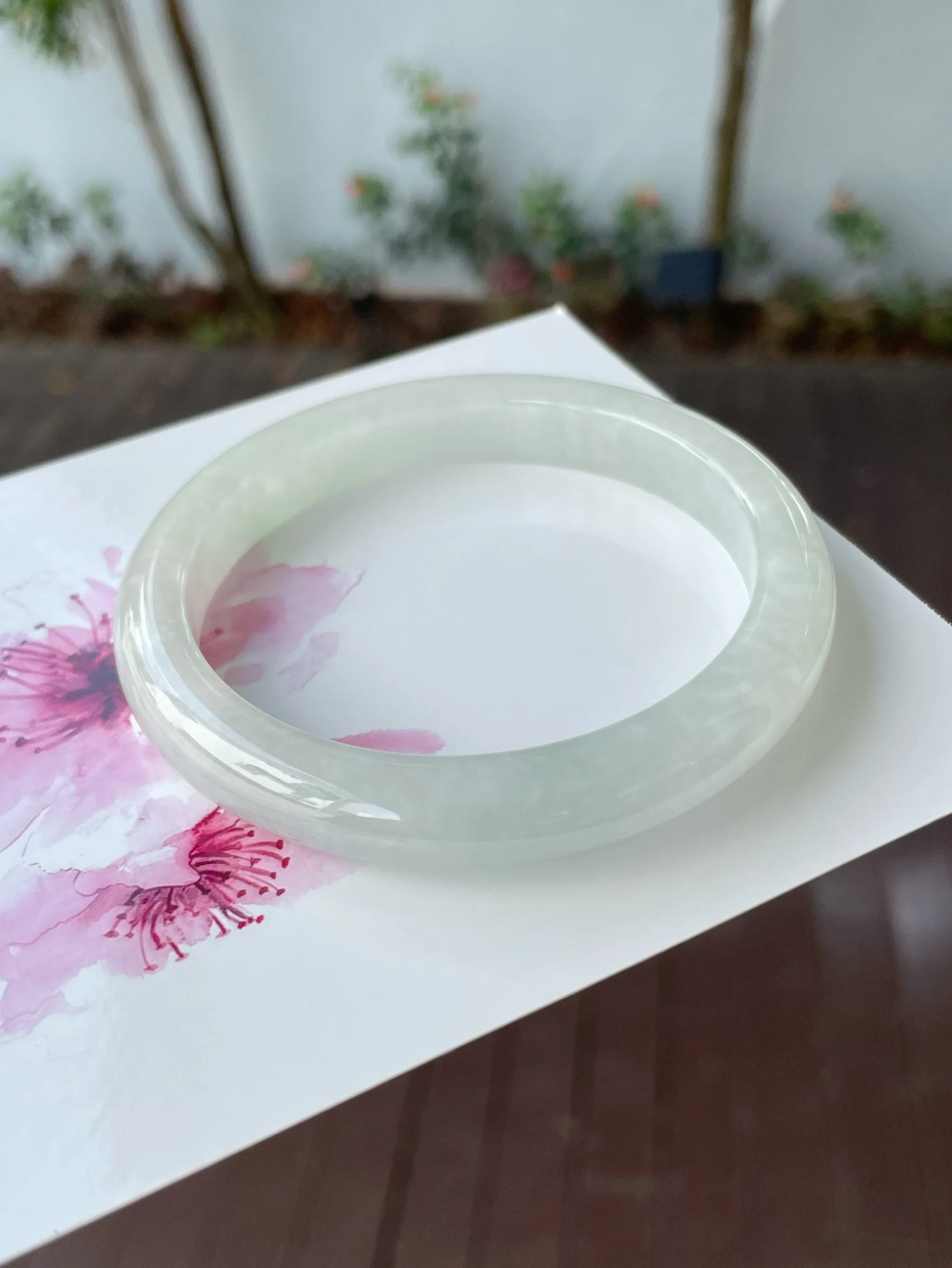White Jadeite Bangle | 58mm (NJBA095)